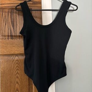 Nuuds scoop tank bodysuit ribbed size medium